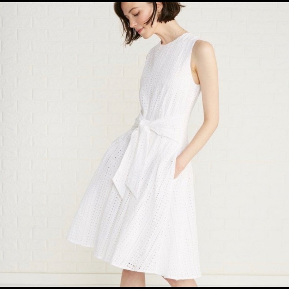 Amour Vert White Eyelet Tie Front Dress - sz L